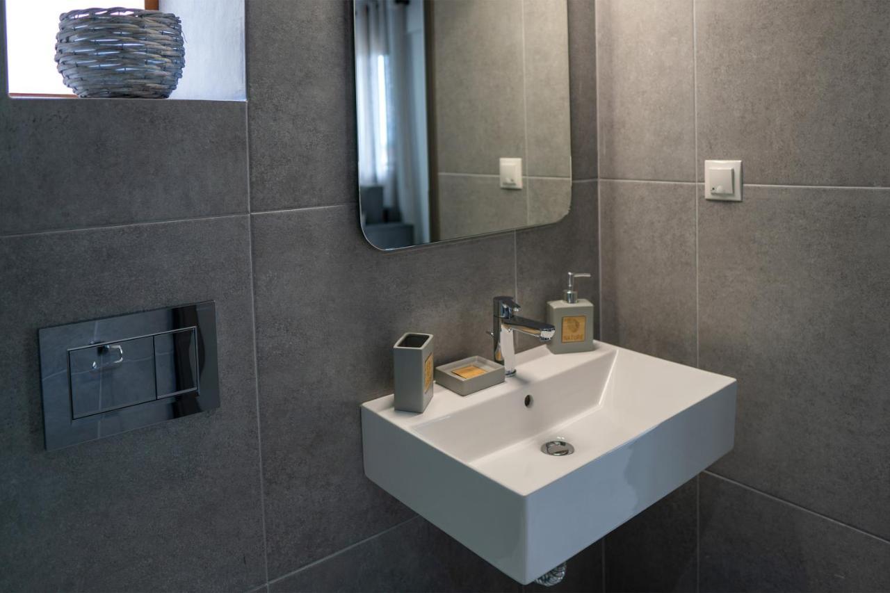 Sea View Apartment Grek Nea 3 Nea Roda Zewnętrze zdjęcie