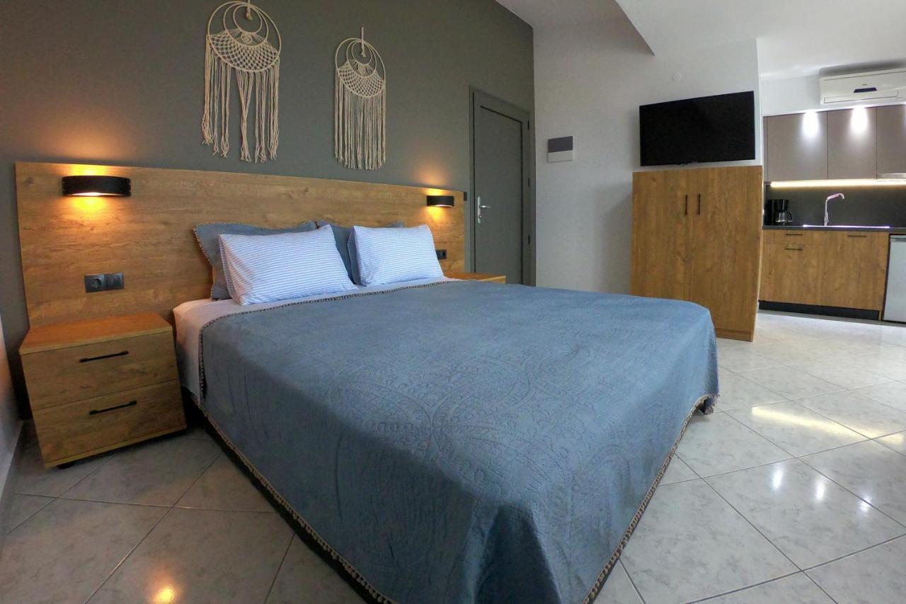 Sea View Apartment Grek Nea 3 Nea Roda Zewnętrze zdjęcie
